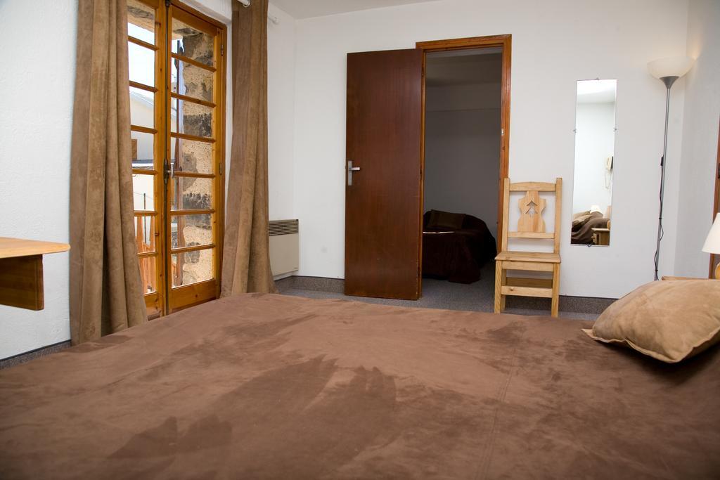 Adonis Le Chastellan Hotel Valberg Room photo