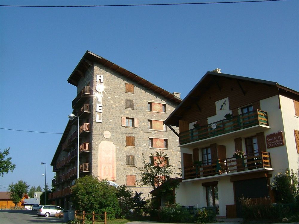 Adonis Le Chastellan Hotel Valberg Exterior photo